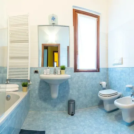 Casa Giulia Nyaraló Lierna